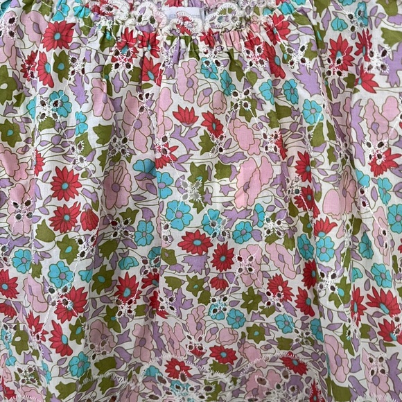 New JENNIFER AND GRACE Cotton Flutter Sleeve Eyelet Top - Picture 2 of 5